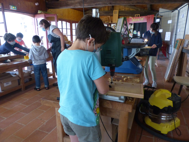 atelier enfant fabrication jeux en bois