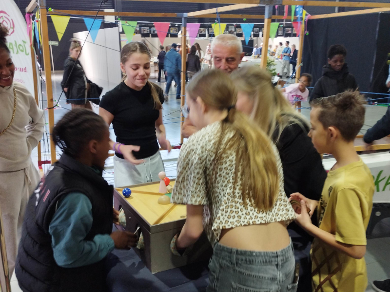 foire d'Angers 2026 - Joueurs Ă la boĂźte mystĂšre